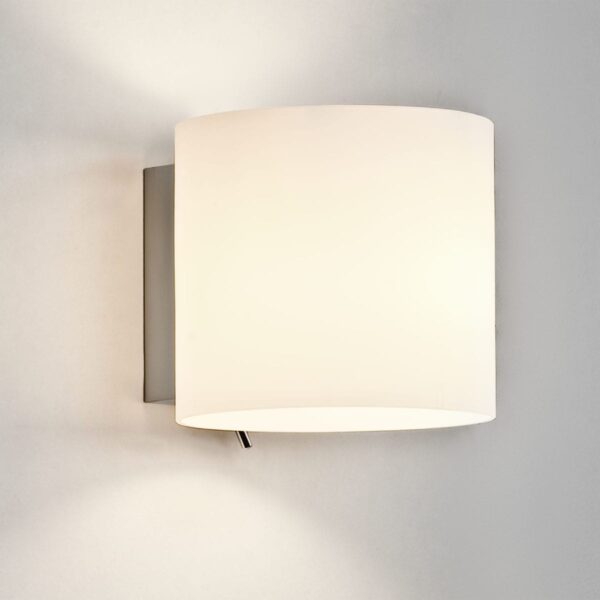 Luga Glass Wall Light