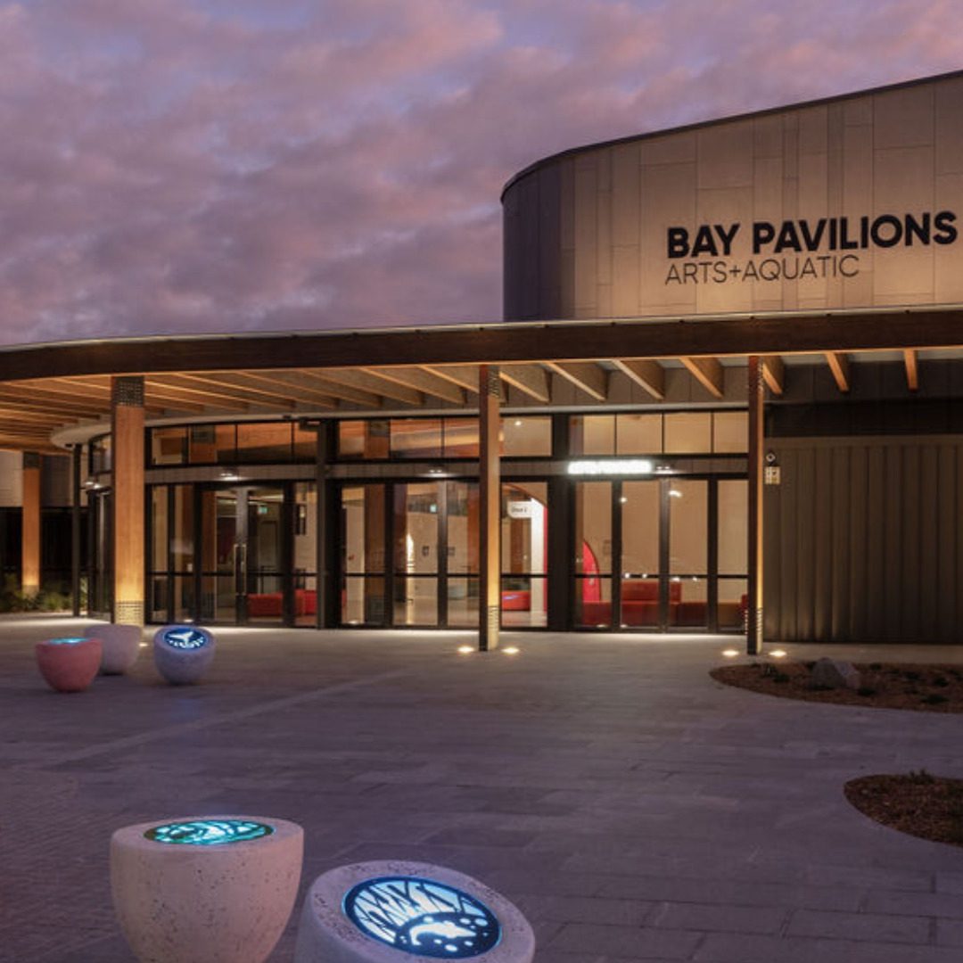 Project: Bay Pavilions - Arts + Aquatic
Front Entrance Custom DMX Lighting - Installation Completed by Everlon.